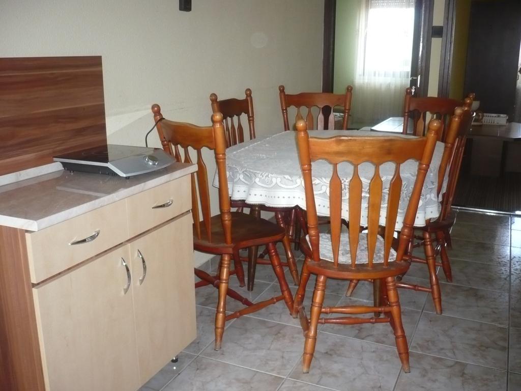 Anna Bathory Apartmanhaz Hajdúszoboszló Zewnętrze zdjęcie