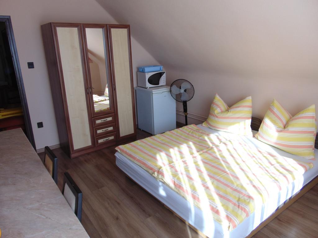 Anna Bathory Apartmanhaz Hajdúszoboszló Zewnętrze zdjęcie